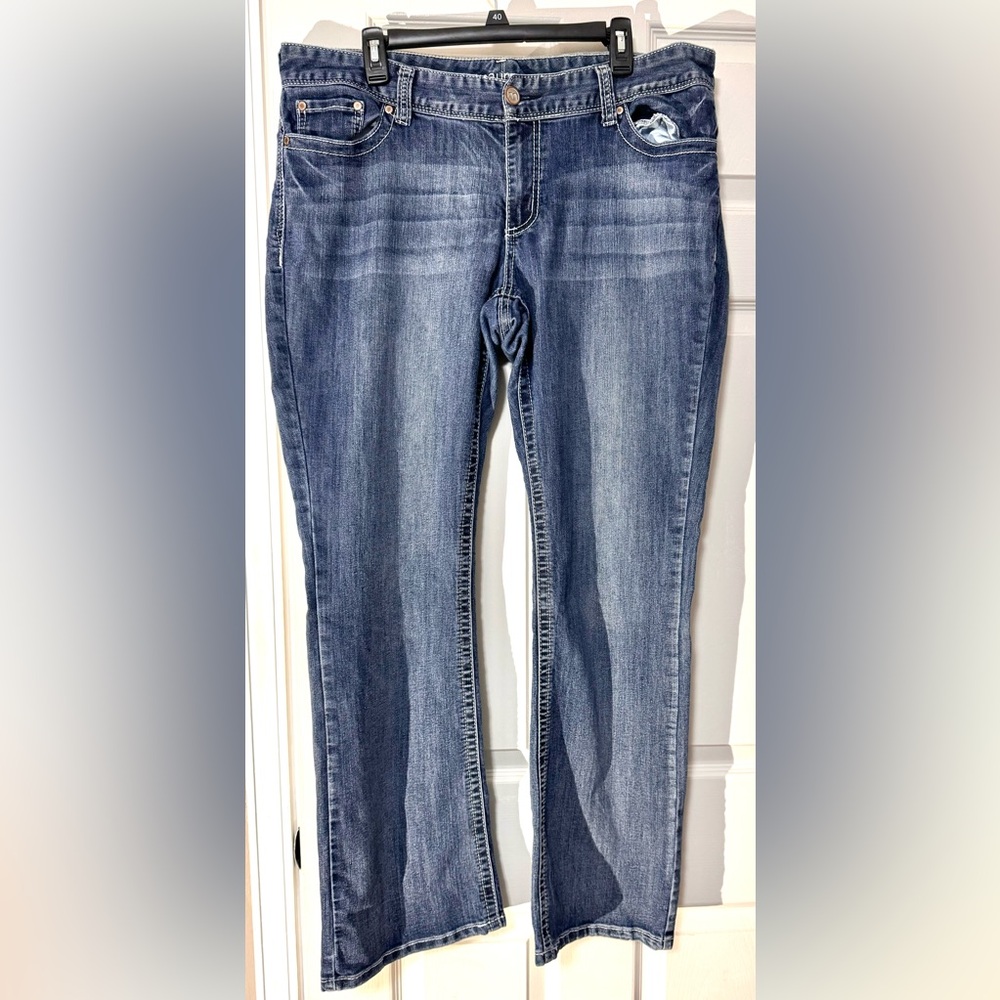 Maurices Women’s Boot Cut Jeans in Medium Blue Wash